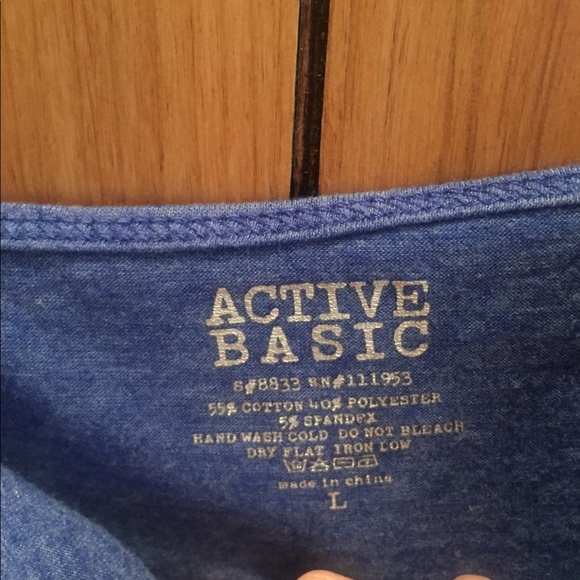 Tank top - Picture 2 of 2